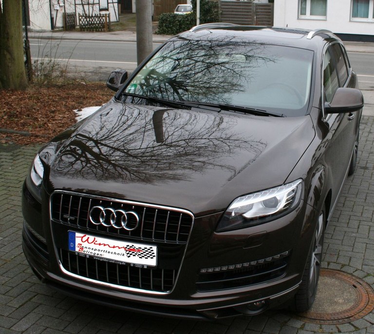 Audi Q7 (3).JPG