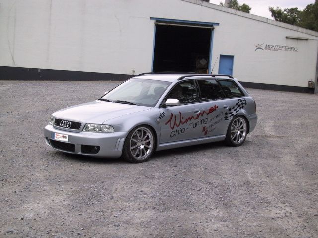 Audi RS4_IMG.JPG