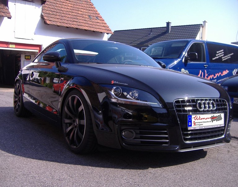 Audi TT (5).JPG