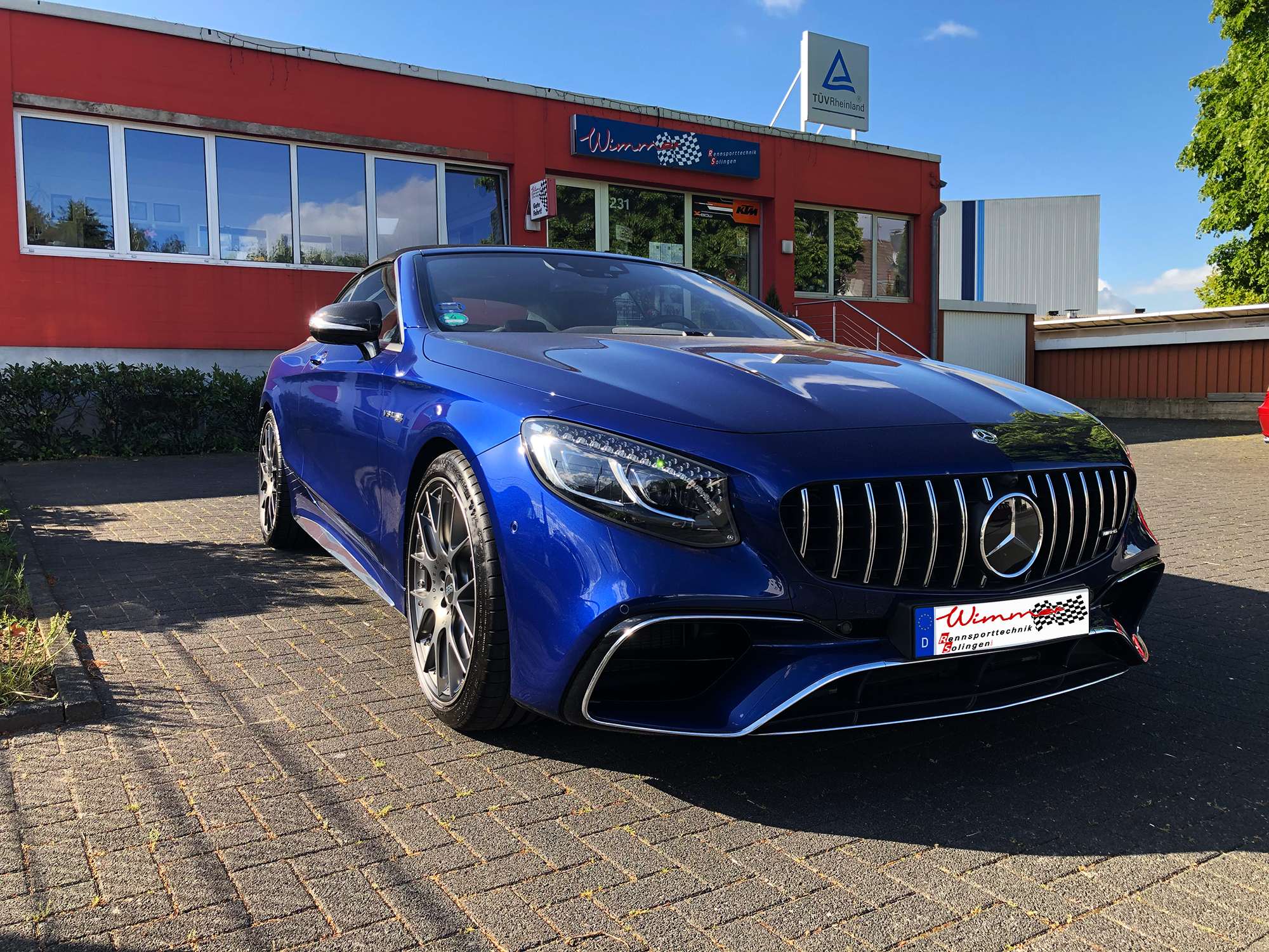 Mercedes Cabrio.jpeg